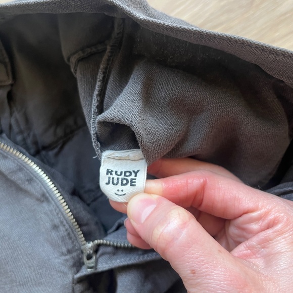 RUDY JUDE Flax Shorts in Ink (size 1) - Picture 5 of 9